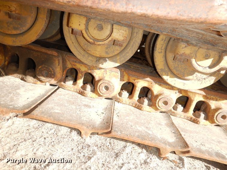 image for item DK3177 1975 Caterpillar D6C  dozer