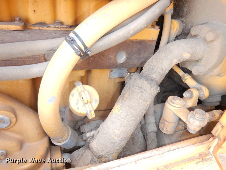 image for item DK3177 1975 Caterpillar D6C  dozer