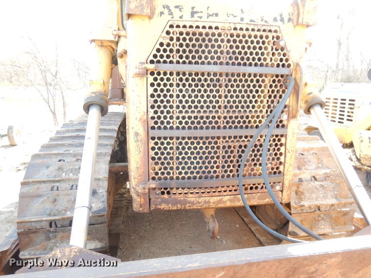 image for item DK3177 1975 Caterpillar D6C  dozer