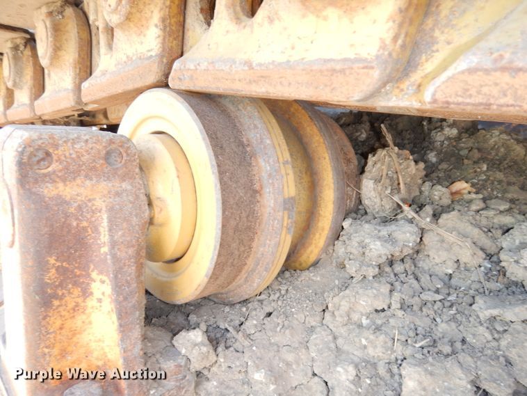 image for item DK3177 1975 Caterpillar D6C  dozer