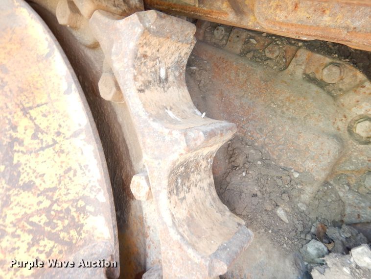 image for item DK3177 1975 Caterpillar D6C  dozer