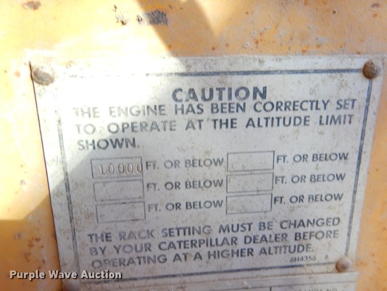 image for item DK3177 1975 Caterpillar D6C  dozer