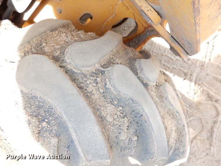 image for item DK3179 2002 John Deere 410G  backhoe