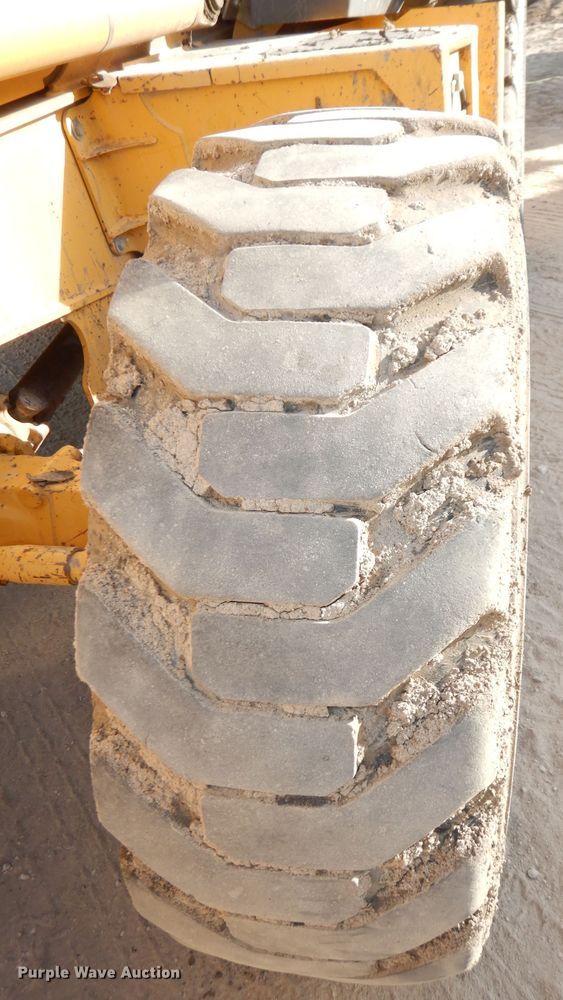 image for item DK3179 2002 John Deere 410G  backhoe