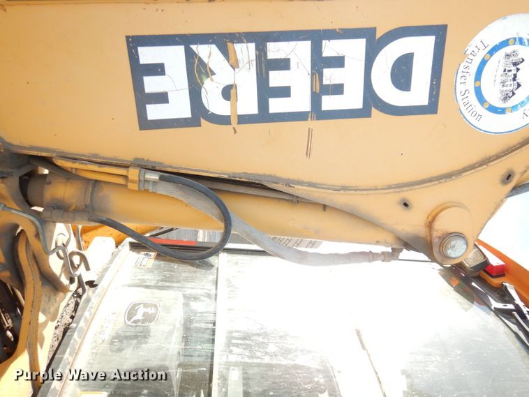 image for item DK3179 2002 John Deere 410G  backhoe