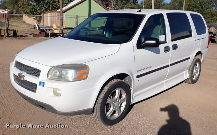 image for item DL6140 2007 Chevrolet Uplander  van