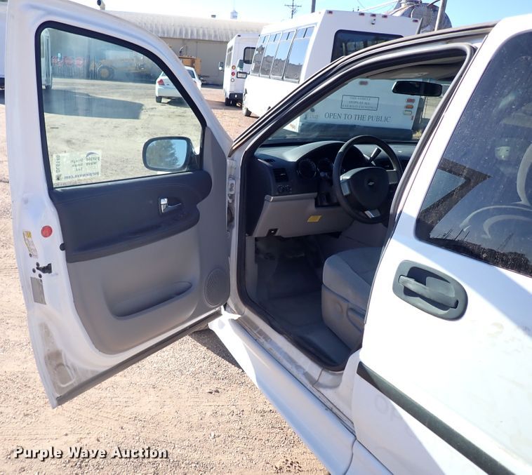 image for item DL6140 2007 Chevrolet Uplander  van