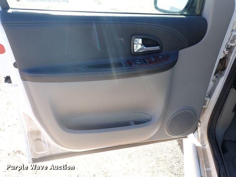 image for item DL6140 2007 Chevrolet Uplander  van