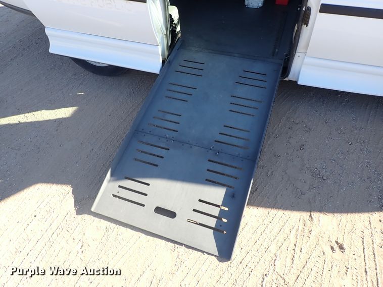 image for item DL6140 2007 Chevrolet Uplander  van