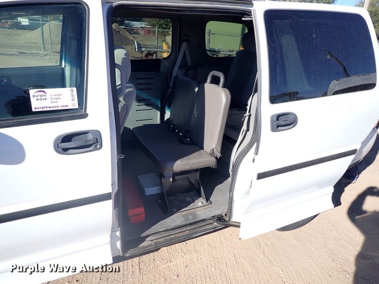 image for item DL6140 2007 Chevrolet Uplander  van