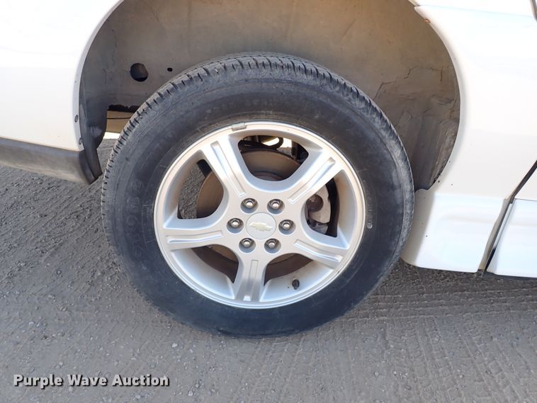 image for item DL6140 2007 Chevrolet Uplander  van