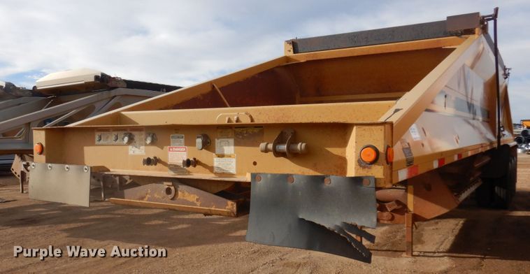 image for item DM5326 1996 Midland  bottom dump trailer