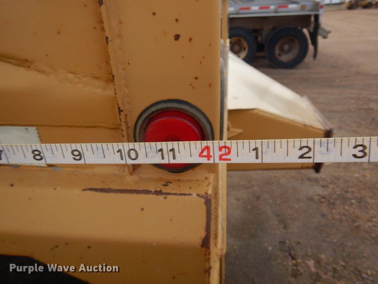 image for item DM5326 1996 Midland  bottom dump trailer