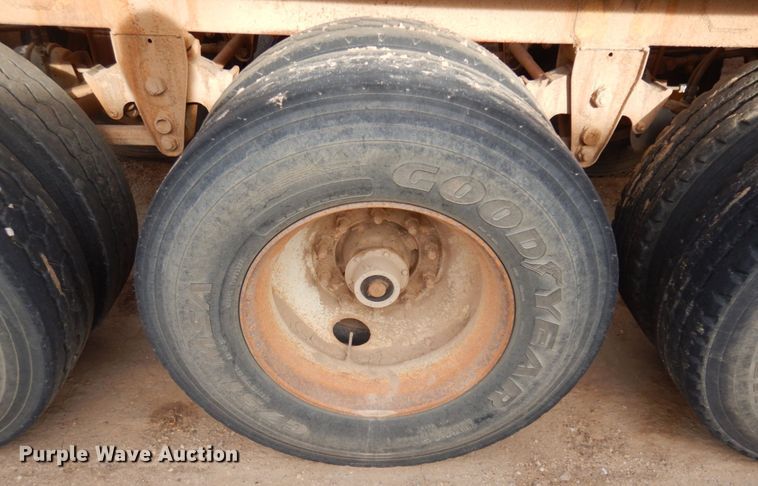 image for item DM5326 1996 Midland  bottom dump trailer
