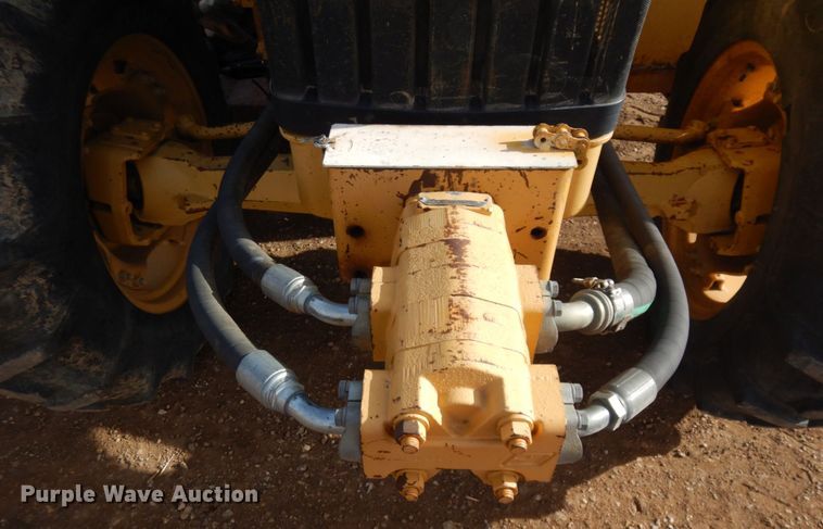 image for item DM5327 1998 John Deere 6410  MFWD tractor