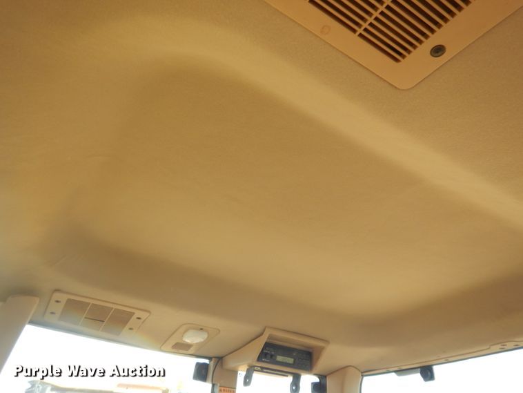 image for item DM5327 1998 John Deere 6410  MFWD tractor