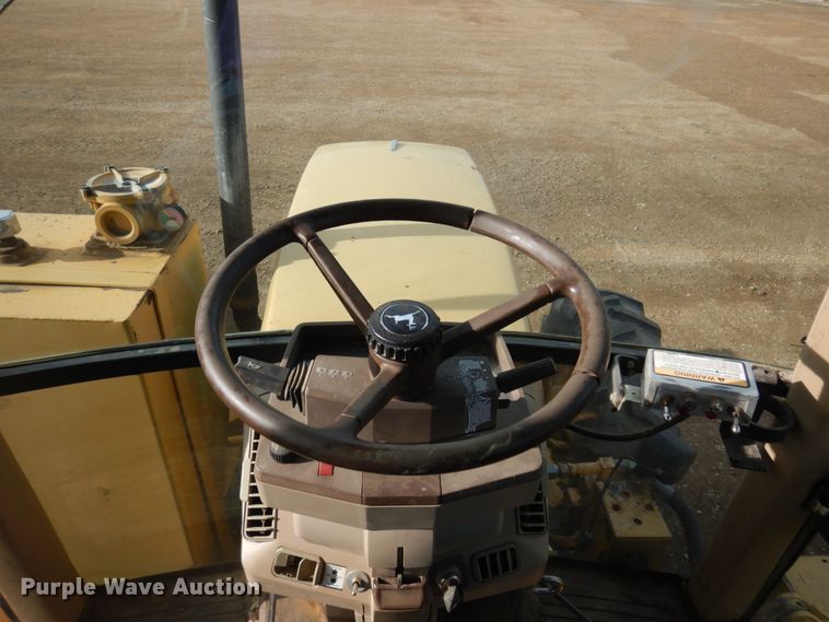 image for item DM5327 1998 John Deere 6410  MFWD tractor