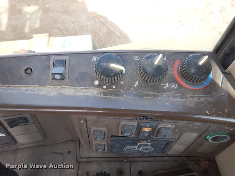 image for item DM5327 1998 John Deere 6410  MFWD tractor