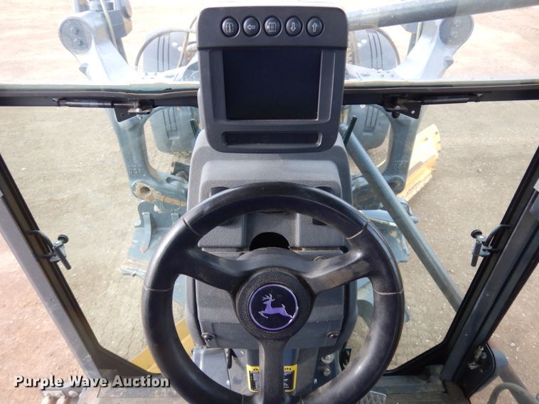 image for item DM5328 2014 John Deere 772GP  motor grader