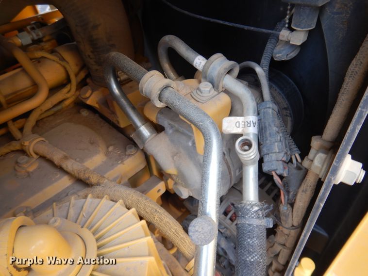 image for item DM5328 2014 John Deere 772GP  motor grader