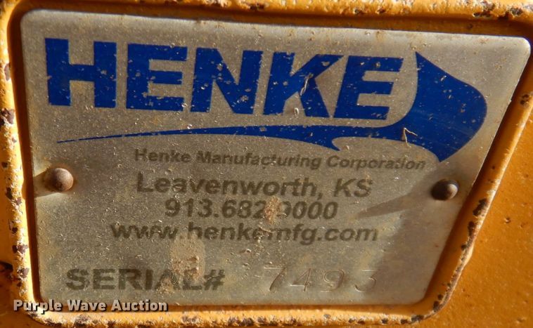 image for item DM5329 2004 John Deere 770CH  motor grader