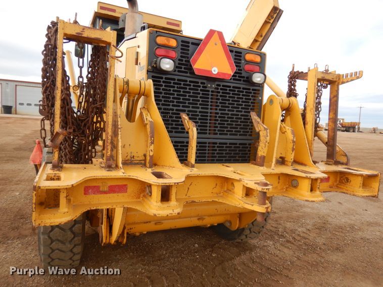 image for item DM5329 2004 John Deere 770CH  motor grader