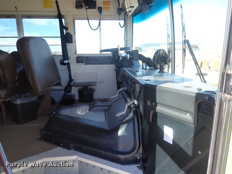 image for item DN2384 1999 Blue Bird TC2000  school bus