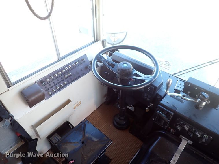 image for item DN2384 1999 Blue Bird TC2000  school bus