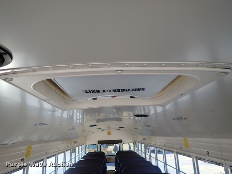 image for item DN2384 1999 Blue Bird TC2000  school bus