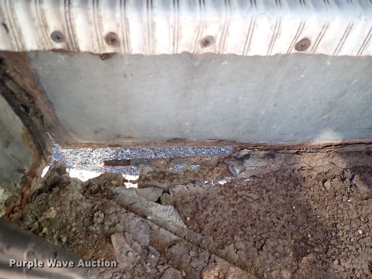 image for item DN2384 1999 Blue Bird TC2000  school bus