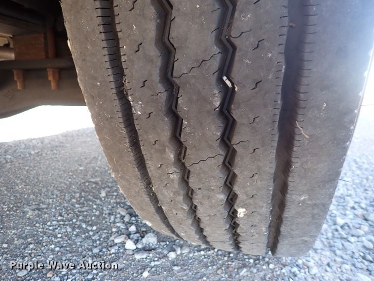 image for item DN2384 1999 Blue Bird TC2000  school bus