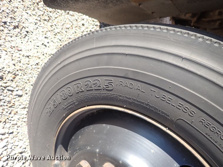 image for item DN2385 1997 Blue Bird TC2000  school bus