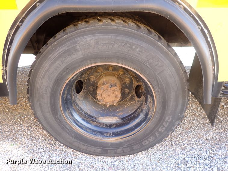 image for item DN2385 1997 Blue Bird TC2000  school bus