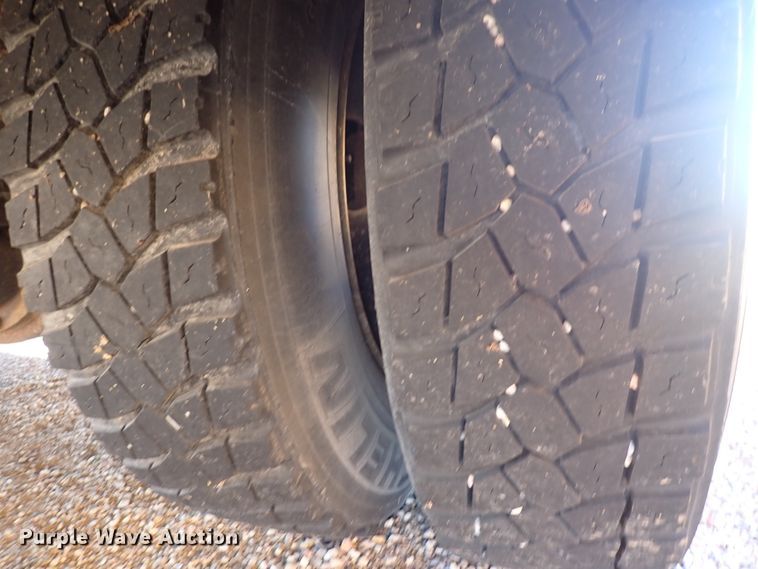 image for item DN2385 1997 Blue Bird TC2000  school bus