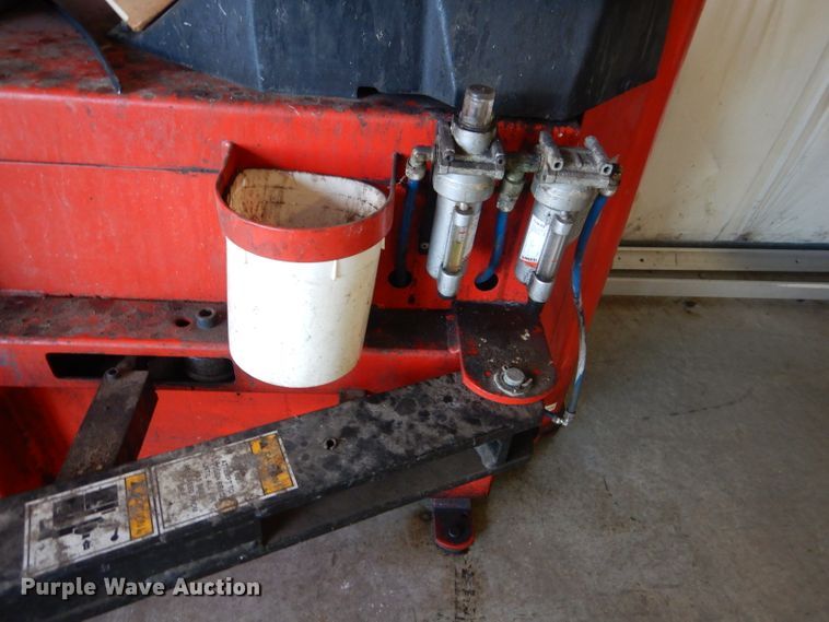 image for item DN5410 Accu-Turn 4501  tire machine