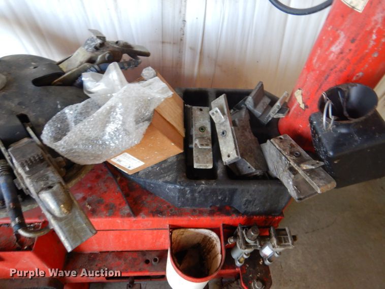 image for item DN5410 Accu-Turn 4501  tire machine