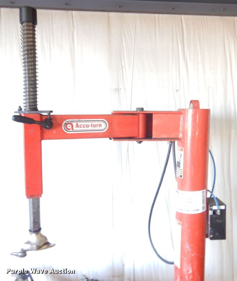 image for item DN5410 Accu-Turn 4501  tire machine