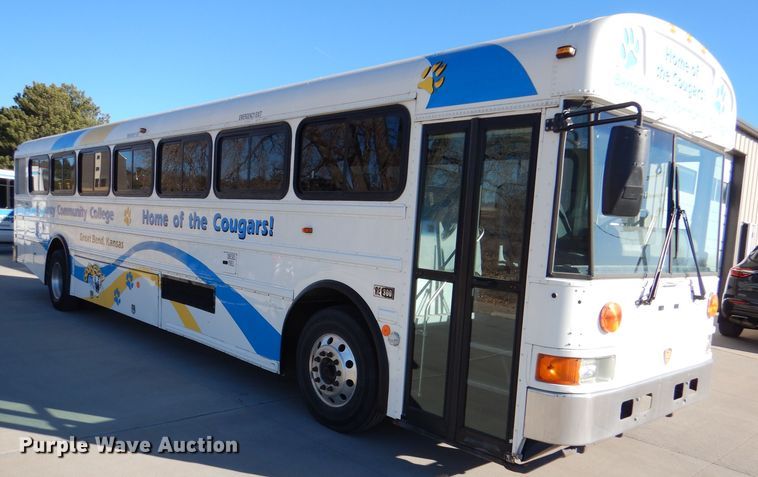 image for item DN5412 2007 International NE300  coach bus