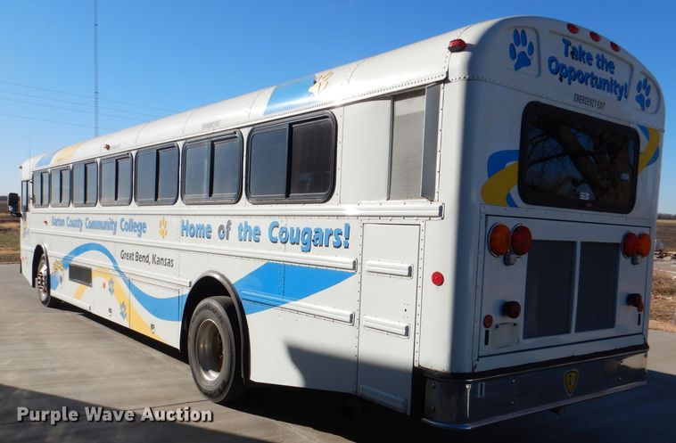 image for item DN5412 2007 International NE300  coach bus