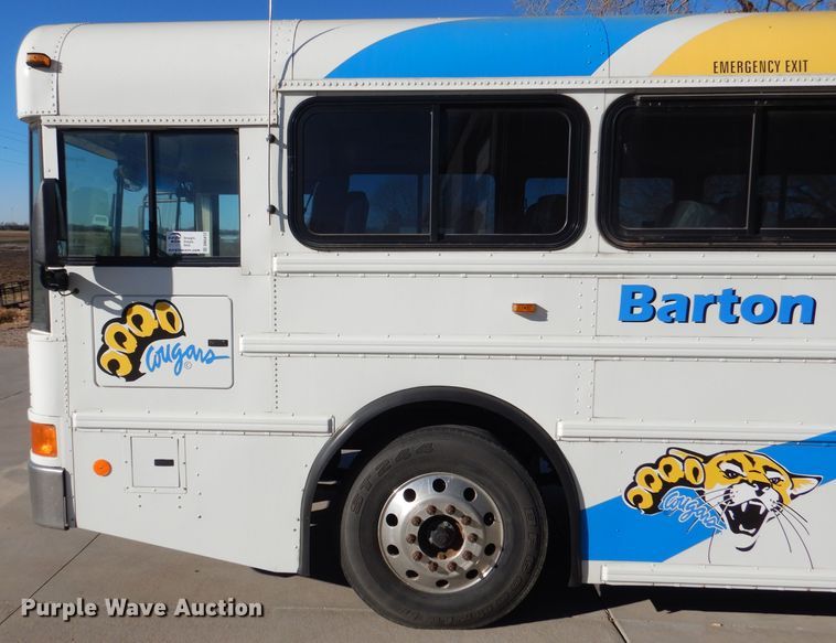 image for item DN5412 2007 International NE300  coach bus