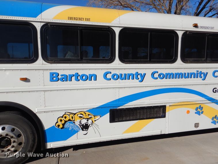 image for item DN5412 2007 International NE300  coach bus