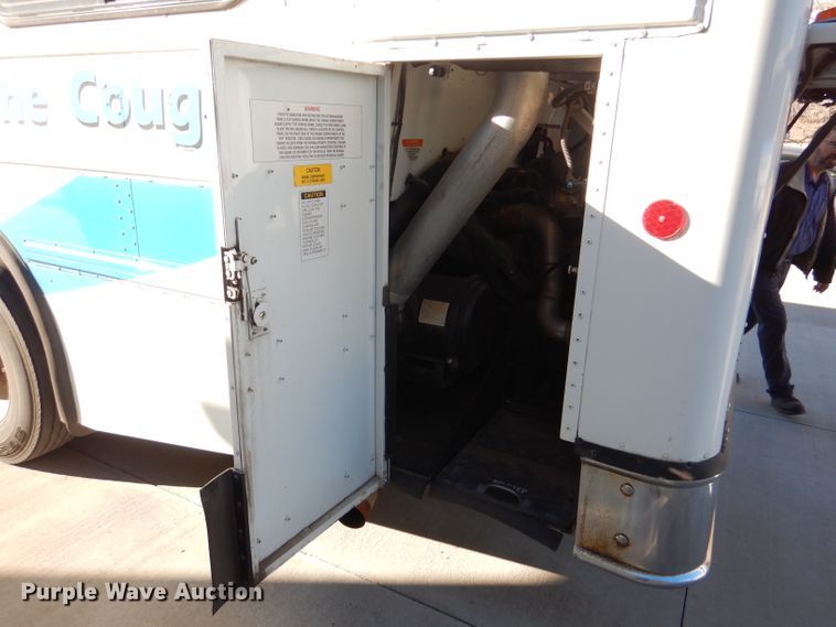 image for item DN5412 2007 International NE300  coach bus