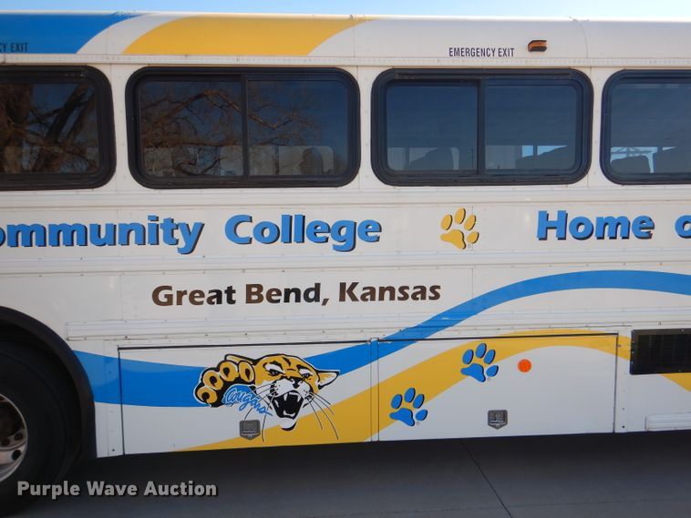 image for item DN5412 2007 International NE300  coach bus