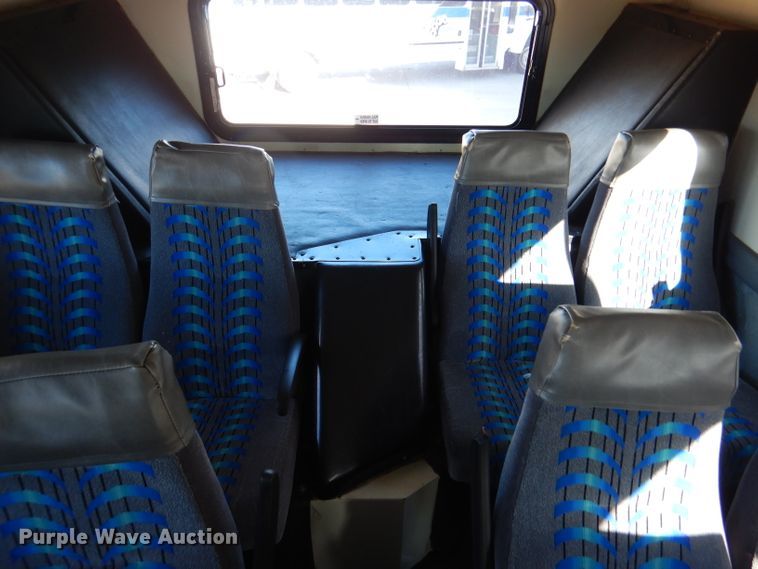 image for item DN5412 2007 International NE300  coach bus