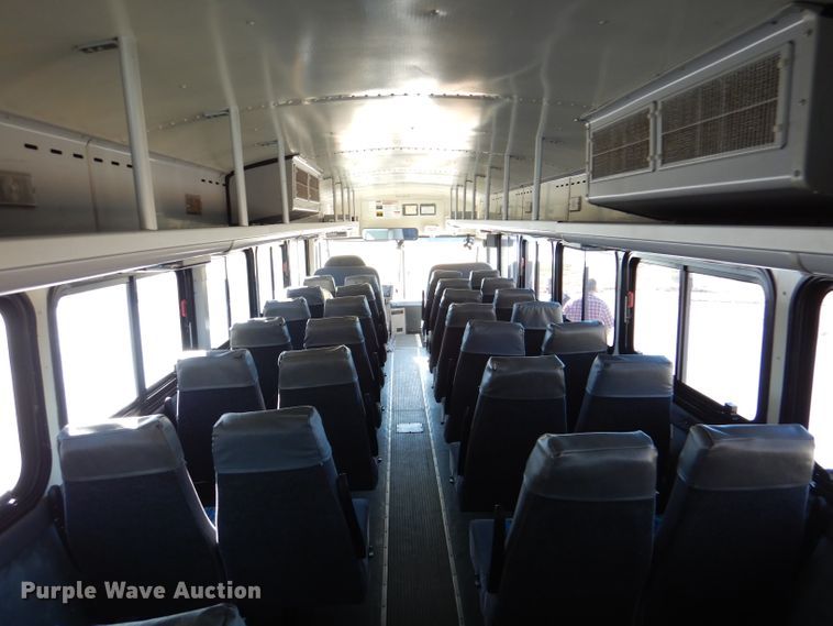 image for item DN5412 2007 International NE300  coach bus