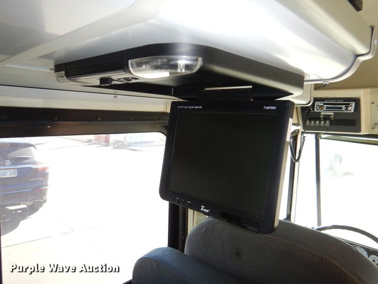 image for item DN5412 2007 International NE300  coach bus