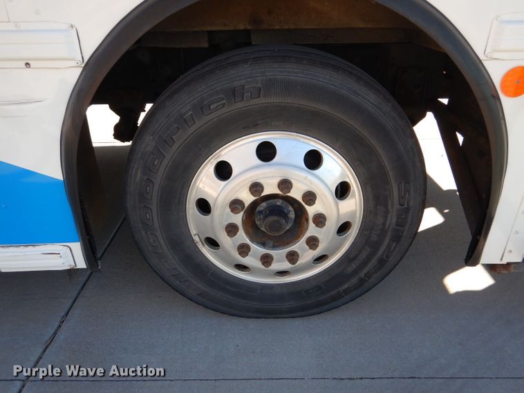 image for item DN5412 2007 International NE300  coach bus