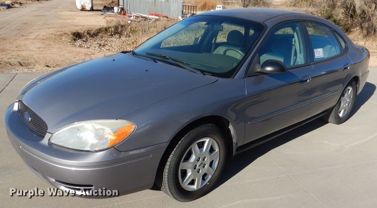 image for item DN5413 2006 Ford Taurus SE
