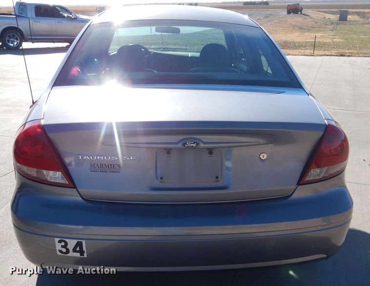 image for item DN5413 2006 Ford Taurus SE