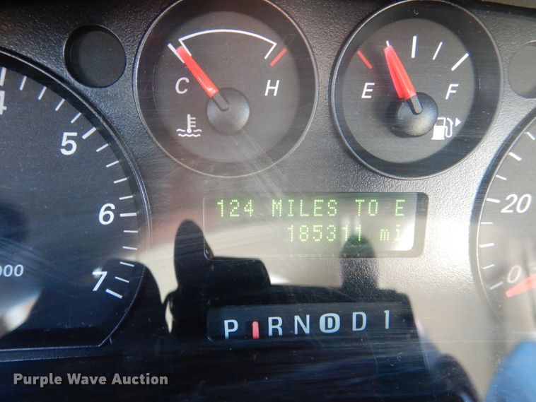 image for item DN5413 2006 Ford Taurus SE